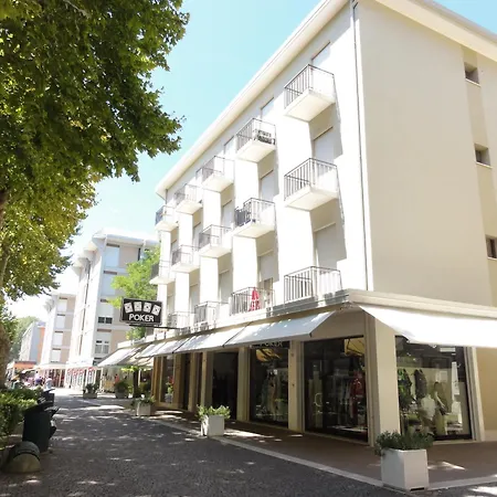 Ovest - Apartamento